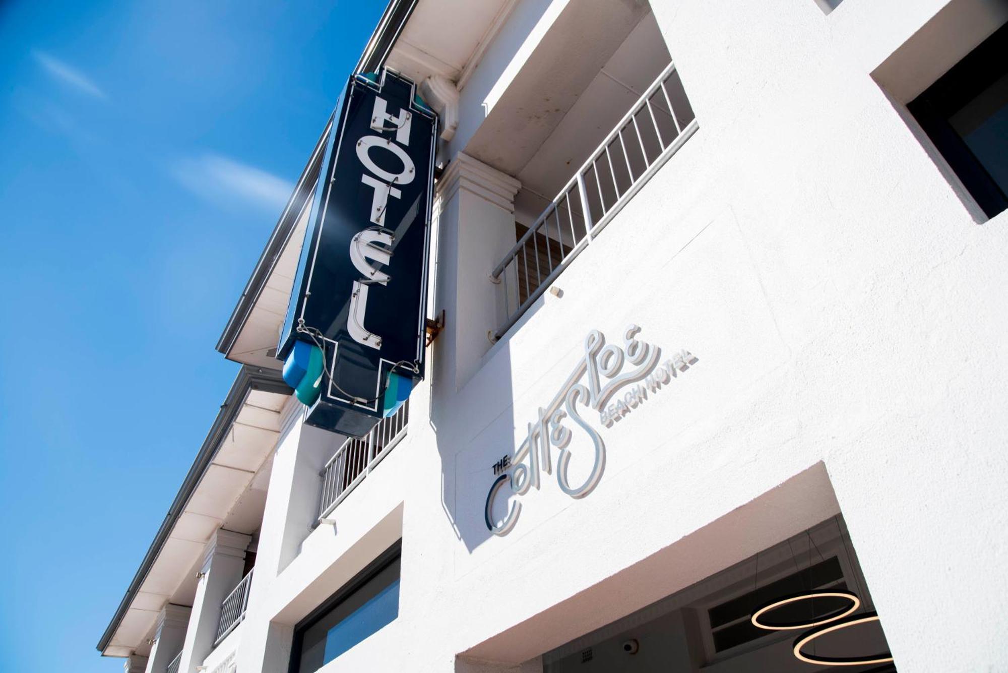 Cottesloe Beach Hotel Perth Eksteriør billede